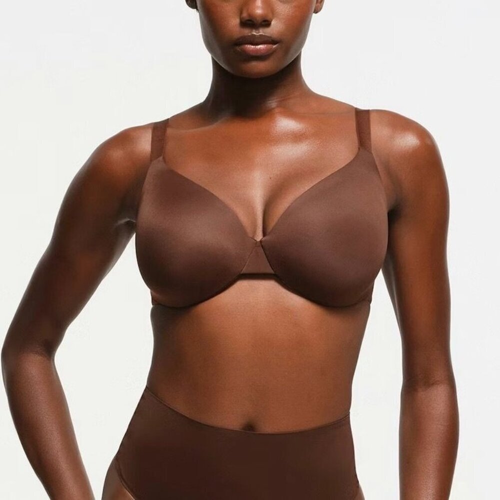 NWT SKIMS Smoothing Intimates Full Coverage Lightly Lined Bra in Cocoa - 44DDD